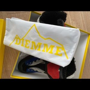 Mens. Boots. Lightly worked.